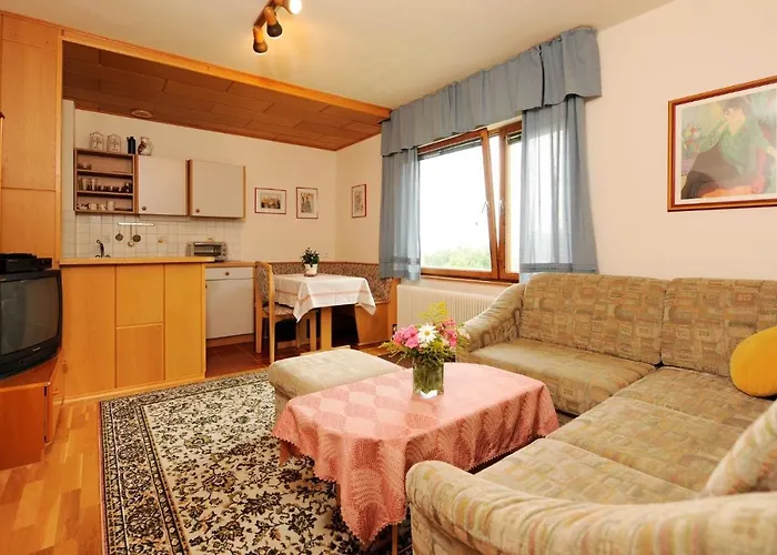 Gaestezimmer Weiss Apartament