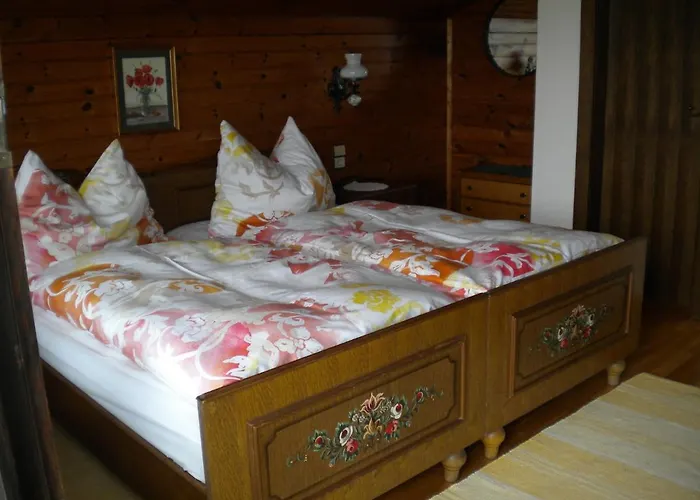 Gaestezimmer Weiss *